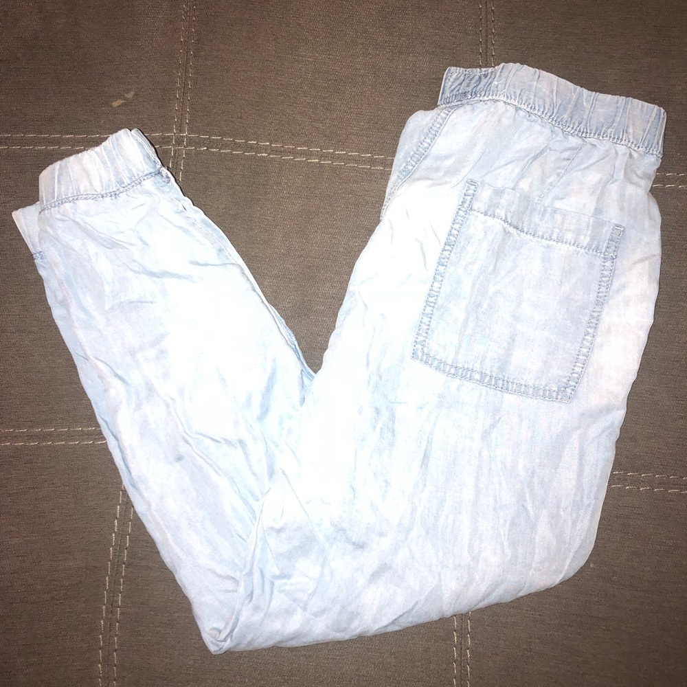 American Eagle Joggers NWOT!
